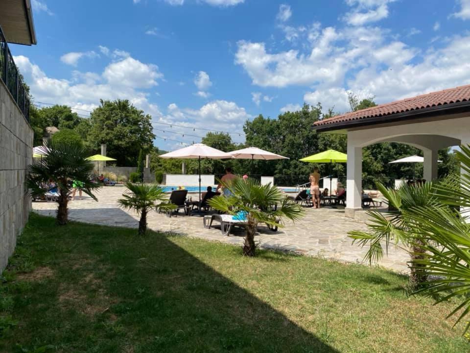 Вила Белисима, Villa Bellissima Bryastovo  ภายนอก รูปภาพ